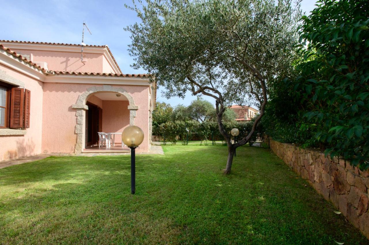 Ville Del Mar San Teodoro  Extérieur photo