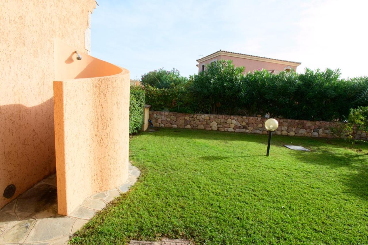 Ville Del Mar San Teodoro  Extérieur photo