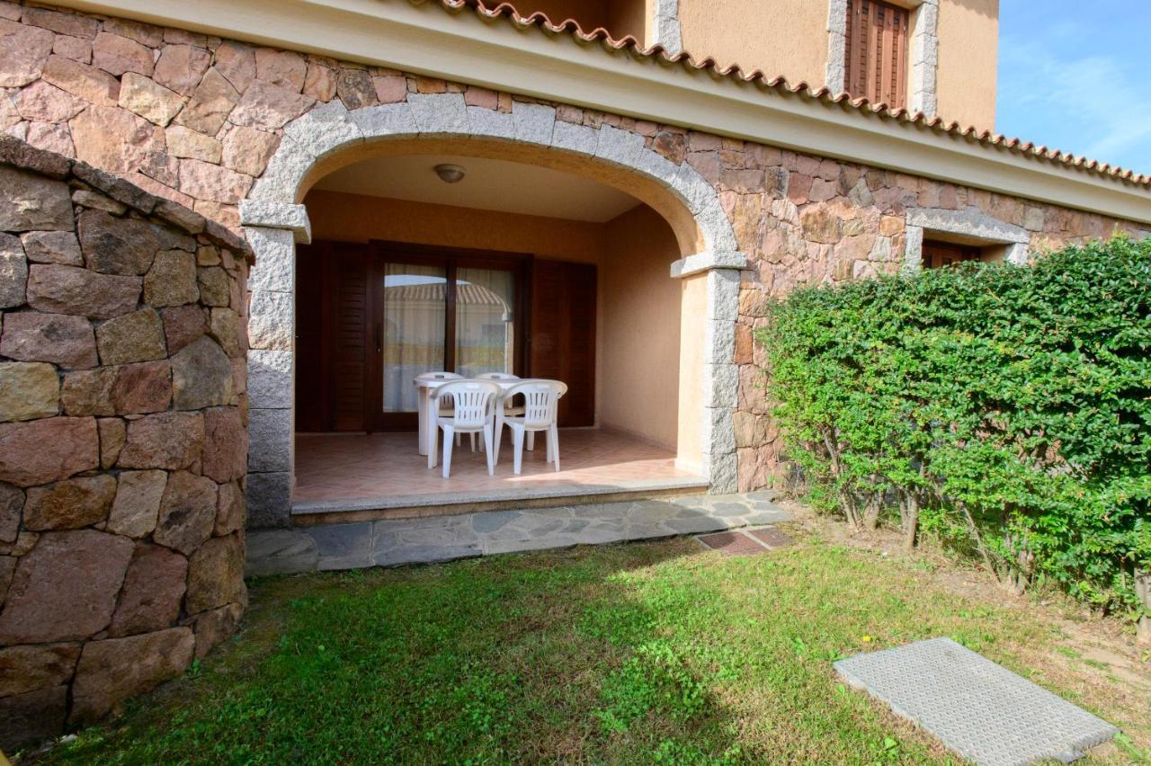 Ville Del Mar San Teodoro  Extérieur photo