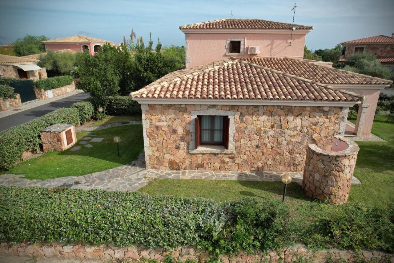 Ville Del Mar San Teodoro  Extérieur photo