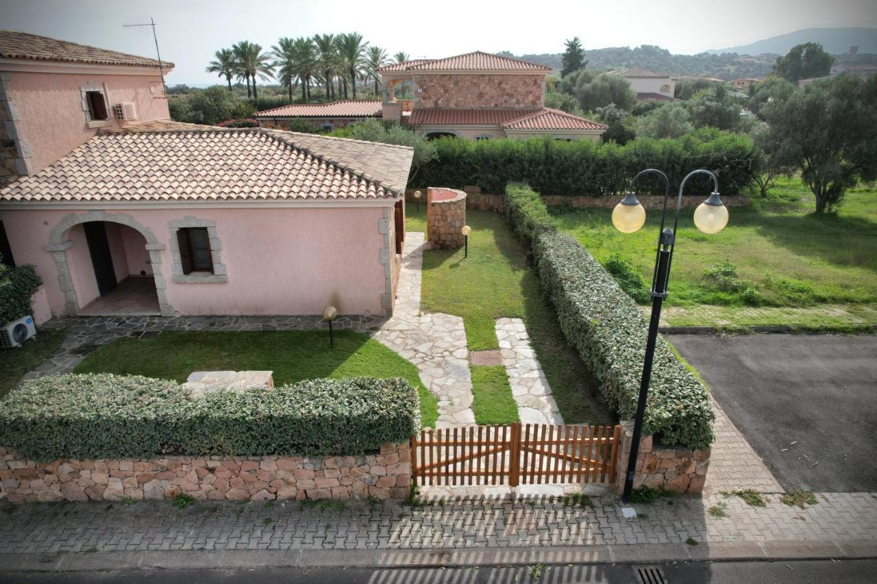 Ville Del Mar San Teodoro  Extérieur photo